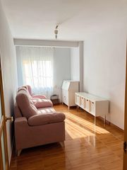 Appartement à Abrantes. Piso en  3ª planta con ascensor y orientación noroeste en plena