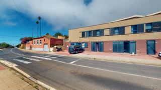 Local Comercial a Calle san miguel geneto 52. Local multifuncional en geneto