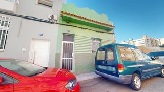Casa  Calle guanche zebenzui. Vivienda a reformar en calle zevenzui ,santa cruz de tenerife