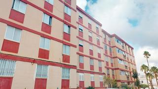 Etagenwohnung in Calle bierzo 14. Estupenda oportunidad en la cuesta!!!