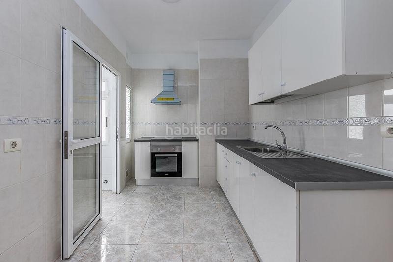 Foto 2ddbf4a9-c44a-4cd3-b63a-d11b7b2c4a09. Appartamento in calle corominas 4 in Barranco Grande Santa Cruz de Tenerife