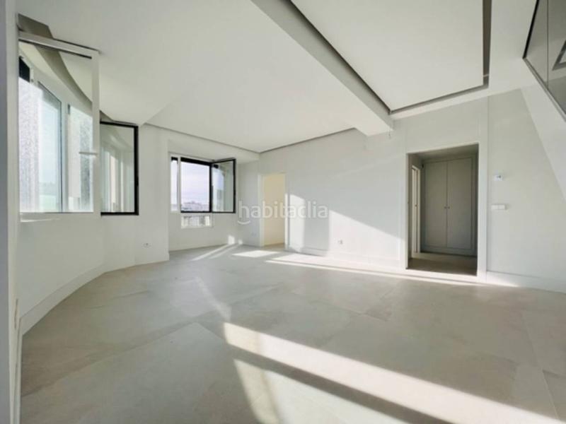 Foto d8b57e21-cbf3-461b-a48c-84a571cc31cc. Duplex con riscaldamento in Casco Antiguo Burgos