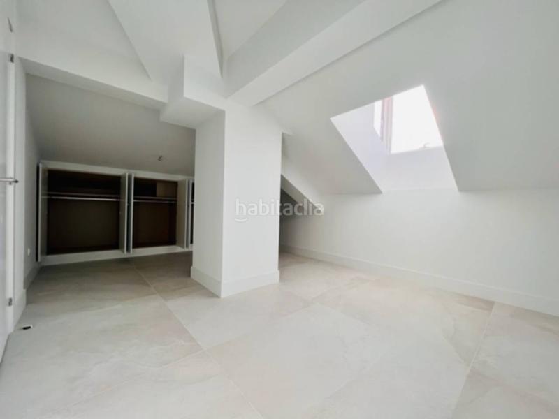 Foto fa4a1d6d-fa7e-422e-8502-2d9448a107b7. Duplex con riscaldamento in Casco Antiguo Burgos