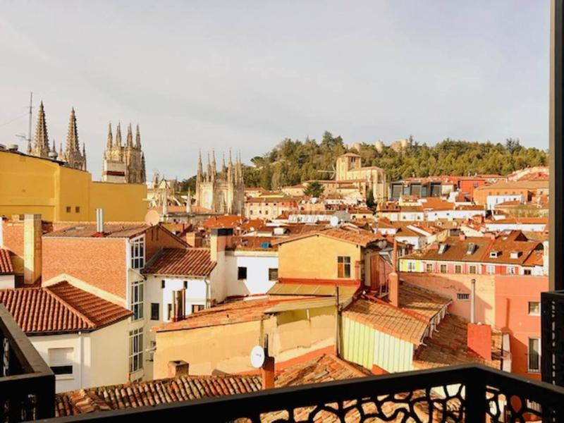 Foto 851f7aee-9423-4b1f-8b8e-c7884c0fdca2. Triplex avec chauffage dans Casco Antiguo Burgos