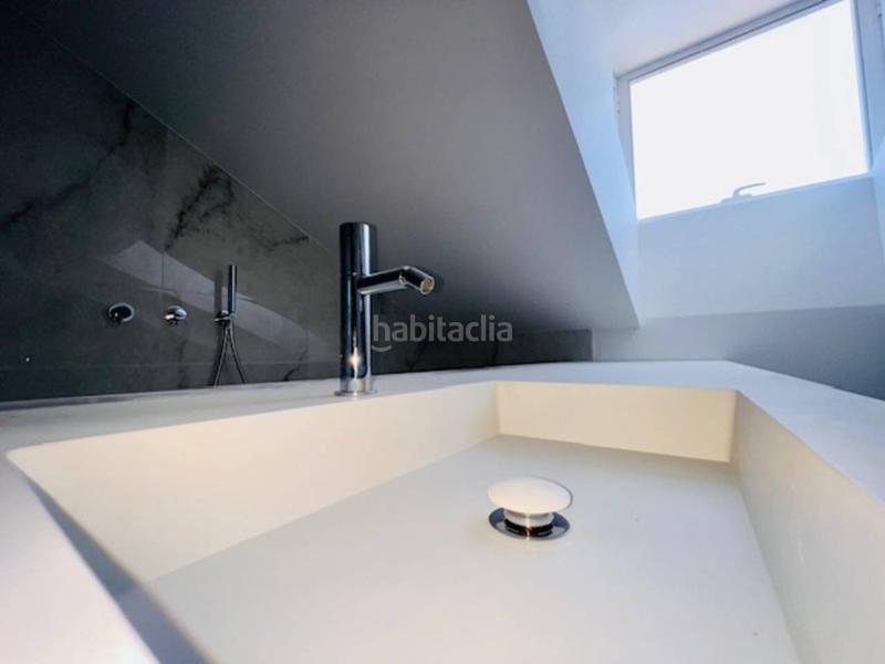 Foto 3fba0227-6ad5-4818-8d05-eca4d020e02d. Zweistöckige wohnung mit heizung in Casco Antiguo Burgos