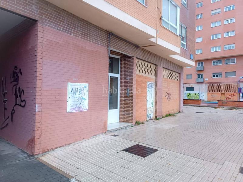 Foto a901080d-996f-4da1-b0bf-6641adaff24b. Locale commerciale in Juan XXIII - Las Torres - G2 Burgos