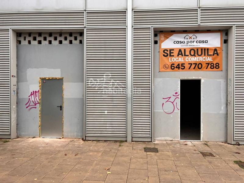 Foto c7c04125-e770-4a10-aeff-3630f7cecbbe. Local commercial dans Universidad - Las Huelgas Burgos