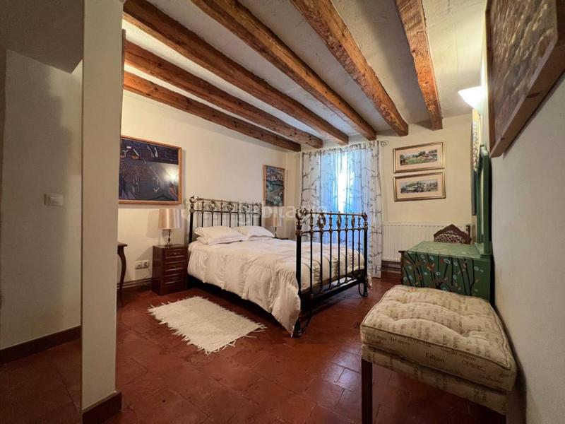 Foto 1b95d8eb-3277-4bf4-a3ac-6652666f4bbf. Mas avec chauffage parking dans Quintanillas (Las)