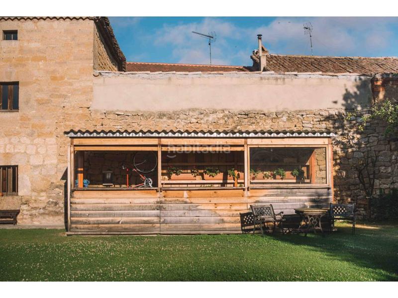 Foto f63a25af-4110-4ec4-9157-ce809dba61e7. Mas avec chauffage parking dans Quintanillas (Las)