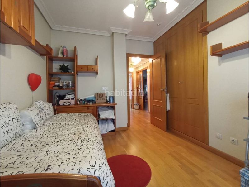 Foto 1249f8c2-f88d-4364-b4bd-6efa78ea429b. Rent flat with heating parking in San Pedro y San Felices Burgos