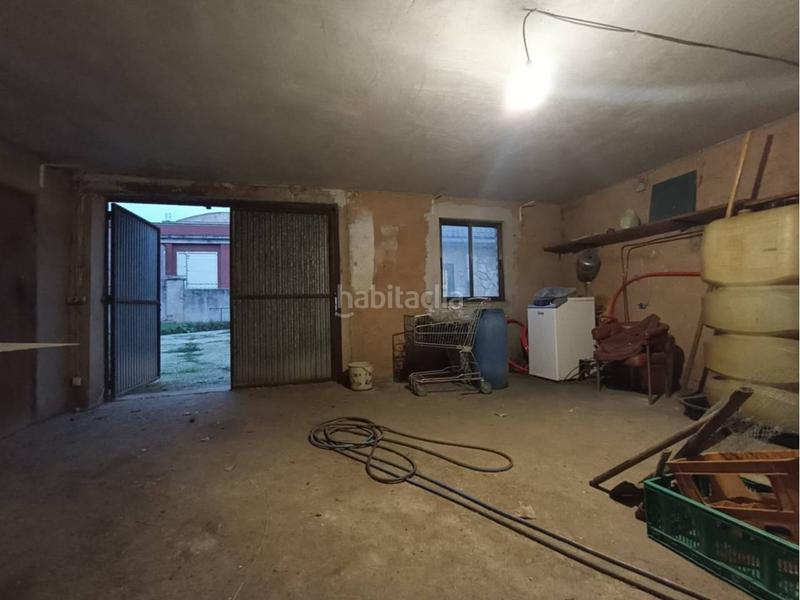 Foto 20ba810e-423e-4f9a-b67e-703f6fb63f80. Casa amb calefacció aparcament a Barriada de Yagüe Burgos