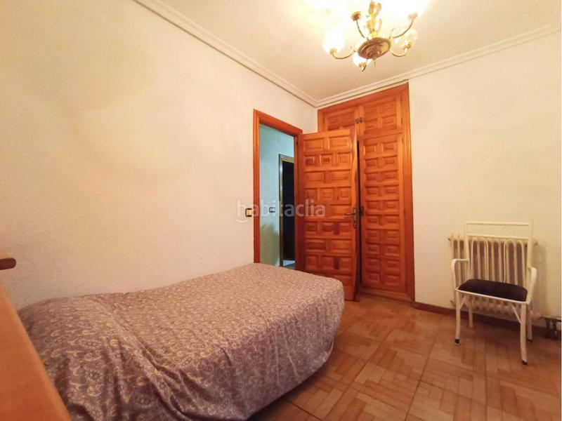 Foto 22556203-7aa0-426f-8a9d-ca91a5d865b4. Casa amb calefacció aparcament a Barriada de Yagüe Burgos