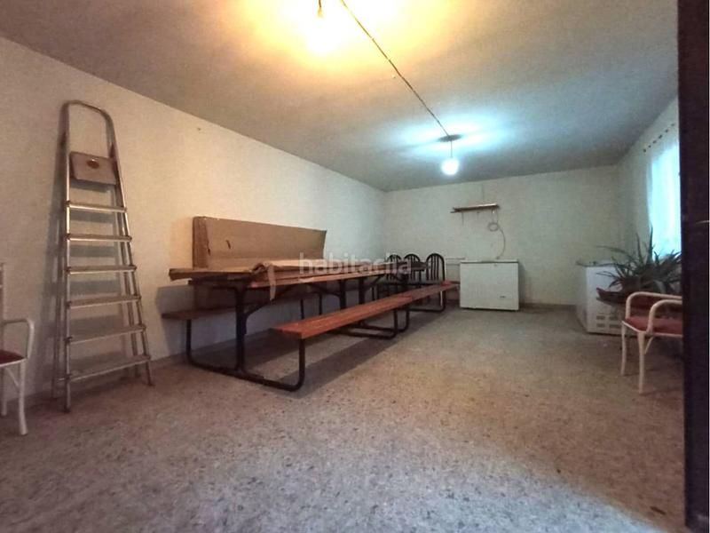 Foto 56fb20a8-62bb-4f2d-8825-c18f3e3369c3. Casa amb calefacció aparcament a Barriada de Yagüe Burgos