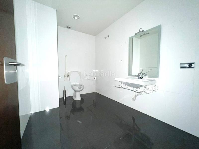 Foto 160ab729-5d92-4c5d-b70e-6a61e3c66a48. Lloguer local comercial a Los Vadillos - R. Sanitaria - Pozanos Burgos