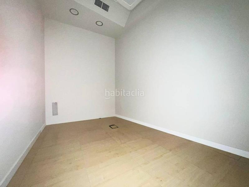 Foto 334abb91-1089-4687-a95a-1bbeade5bb53. Lloguer local comercial a Los Vadillos - R. Sanitaria - Pozanos Burgos