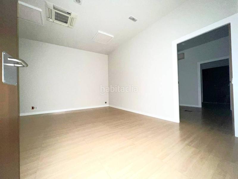 Foto 8b1cbe7f-5500-4a51-9f7b-d879dd0ac4a5. Lloguer local comercial a Los Vadillos - R. Sanitaria - Pozanos Burgos