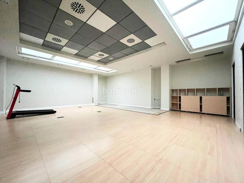 Foto 8baa5f61-7c28-4050-9cc9-2674dfdfd2e4. Location local commercial dans Los Vadillos - R. Sanitaria - Pozanos Burgos