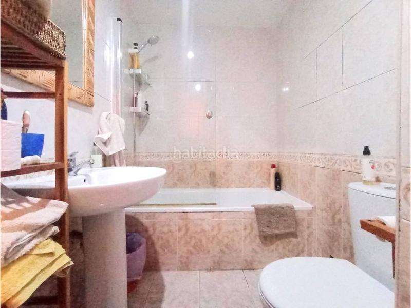 Foto 247fce07-9e6d-42cc-89d3-e053b21f8e0d. Casa adossada amb calefacció aparcament a Villatoro Burgos