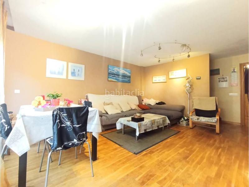 Foto 28c06efd-7dc2-4757-9720-4f993fe1e7ec. Casa adossada amb calefacció aparcament a Villatoro Burgos