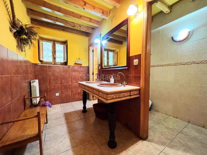Foto 3edff0a7-bace-40ae-95b8-ad6da03d9fbd. Casa a Frandovínez