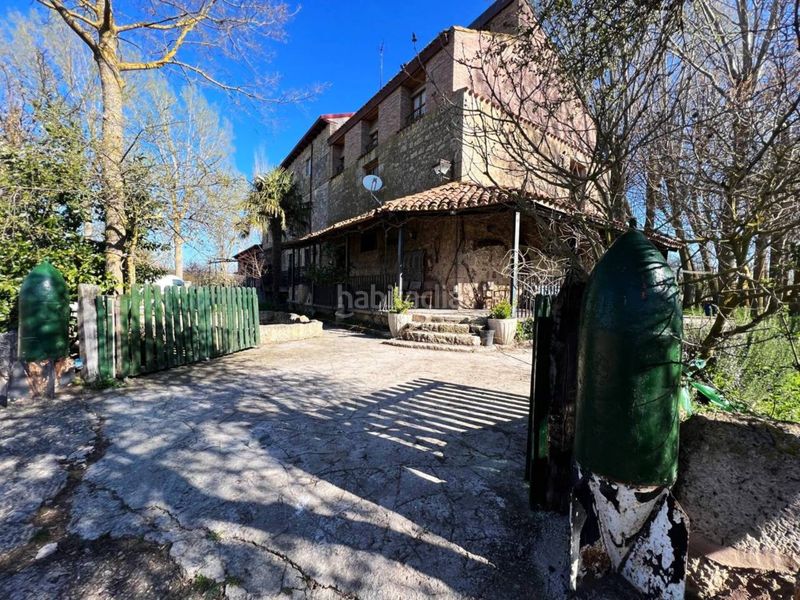 Foto 56395f30-a3b4-455a-b902-885ad8c1d622. Casa a Frandovínez