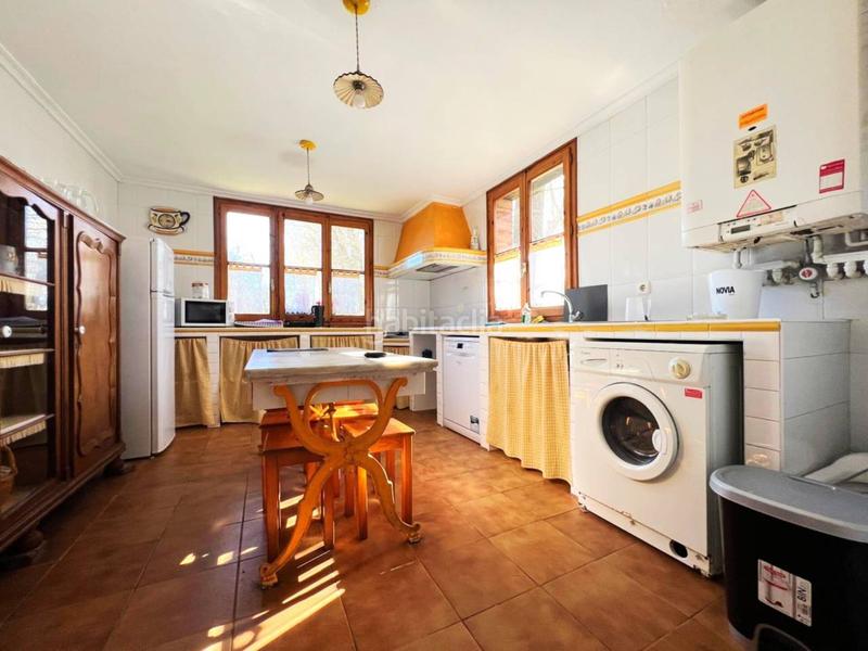 Foto 8a447e15-a994-457b-8630-e59f0d8c99b6. Casa a Frandovínez