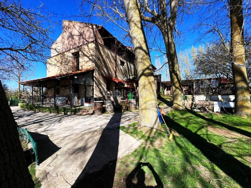 Foto b3c6d874-505b-4692-9e78-9661a185cbbf. Casa a Frandovínez