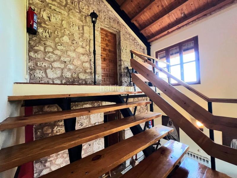 Foto c5e4e643-ff47-45e3-a6d3-3ddd5c533ddf. Casa a Frandovínez