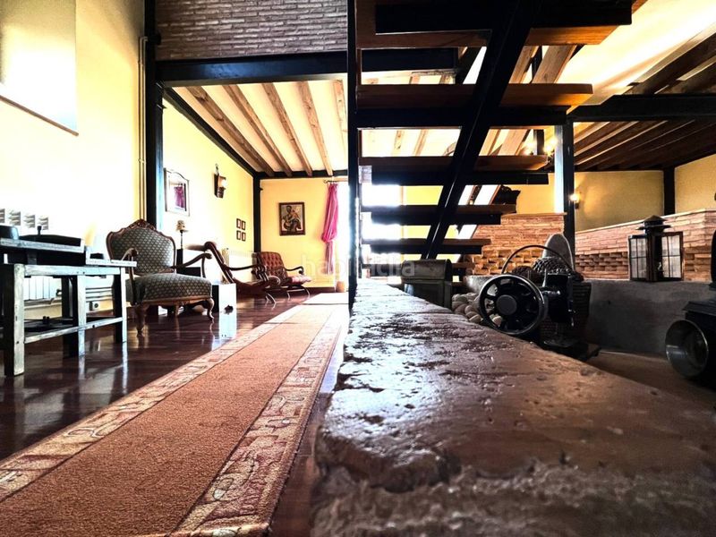 Foto eaf95ae5-0567-49aa-abf2-93a37f4bd2bc. Casa a Frandovínez