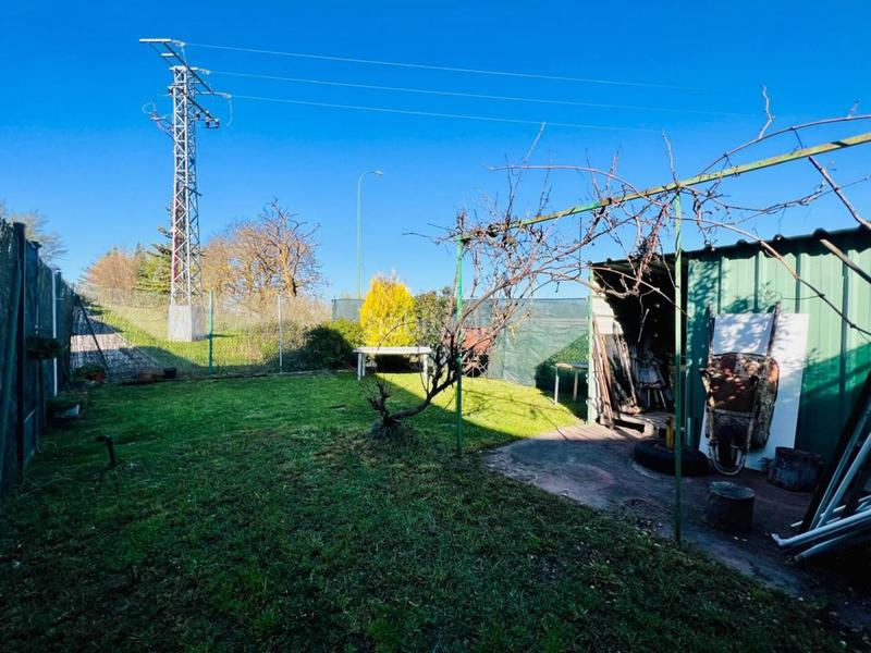 Foto 01a635d2-ad7b-453b-8395-ecef3d4ddc1d. Reihenhaus mit heizung parking in Villafría - La Ventilla - Castañares Burgos