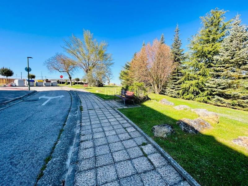 Foto 62a987ea-6456-4a66-b5c2-3d52505bde9e. Reihenhaus mit heizung parking in Villafría - La Ventilla - Castañares Burgos