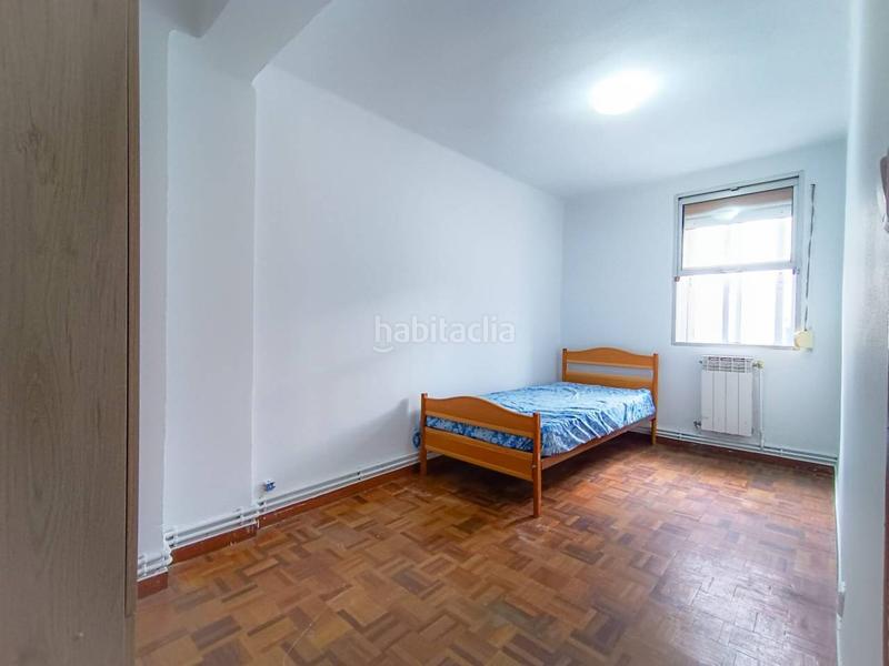 Foto 3317c757-c34b-4698-89ba-fedbedfbbbc9. Casa amb calefacció a Barriada Inmaculada - Zurbarán Burgos