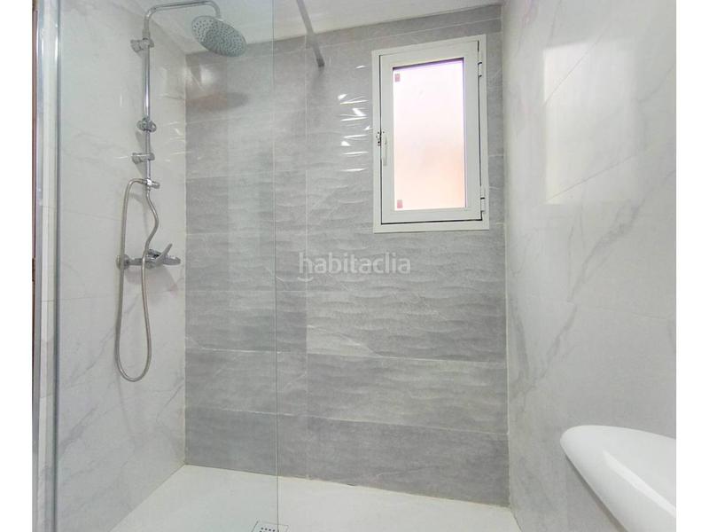 Foto 909cea80-fede-4f71-a2d5-a196b7e7bf6f. Casa amb calefacció a Barriada Inmaculada - Zurbarán Burgos