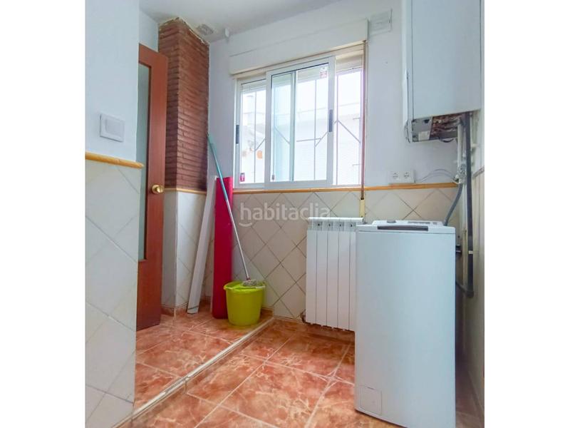 Foto e6c93cc2-b33c-4126-99e1-70a305f0e022. Casa amb calefacció a Barriada Inmaculada - Zurbarán Burgos