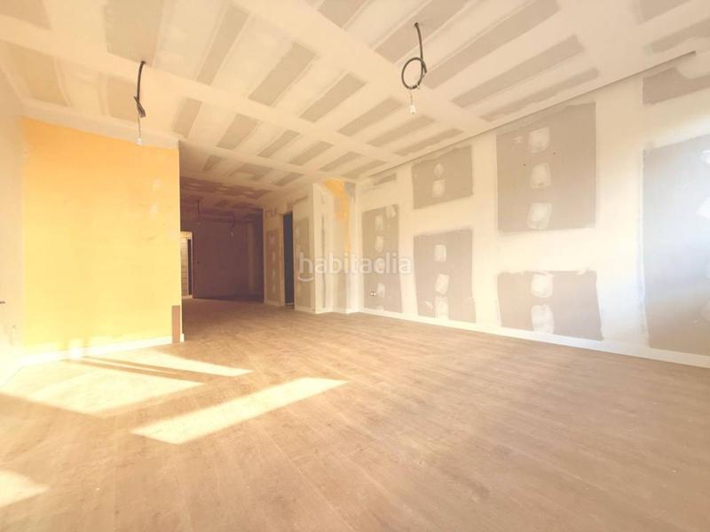 Foto 9266b674-f256-49f1-921f-39c5a538d1a9. Pis amb calefacció a Gamonal - San Bruno - G9 Burgos