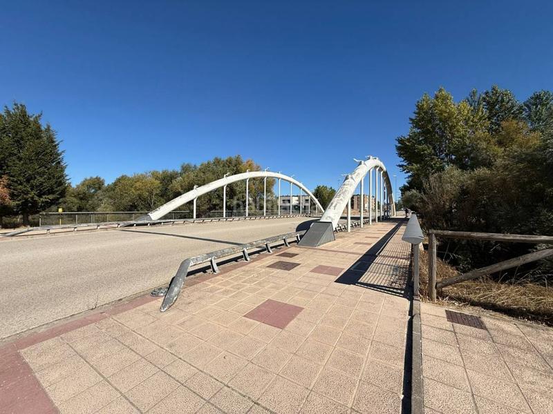 Foto abe54565-6044-420f-b89c-8ed4e5951440. Pis amb calefacció aparcament a Villalbilla de Burgos