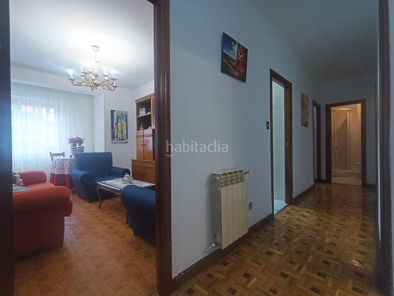 Foto 092b0a08-525b-4302-a13b-81eb035433f1. Etagenwohnung mit heizung in Gamonal - San Bruno - G9 Burgos