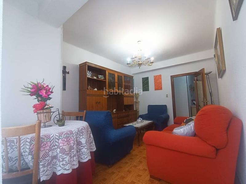 Foto 4fea2ee9-931d-4d2b-b916-4cd1d2f5846b. Etagenwohnung mit heizung in Gamonal - San Bruno - G9 Burgos