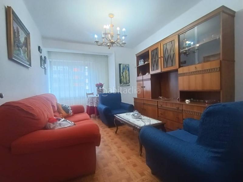 Foto c4ffb235-5a5e-4d48-aa0c-fe29290e738a. Etagenwohnung mit heizung in Gamonal - San Bruno - G9 Burgos