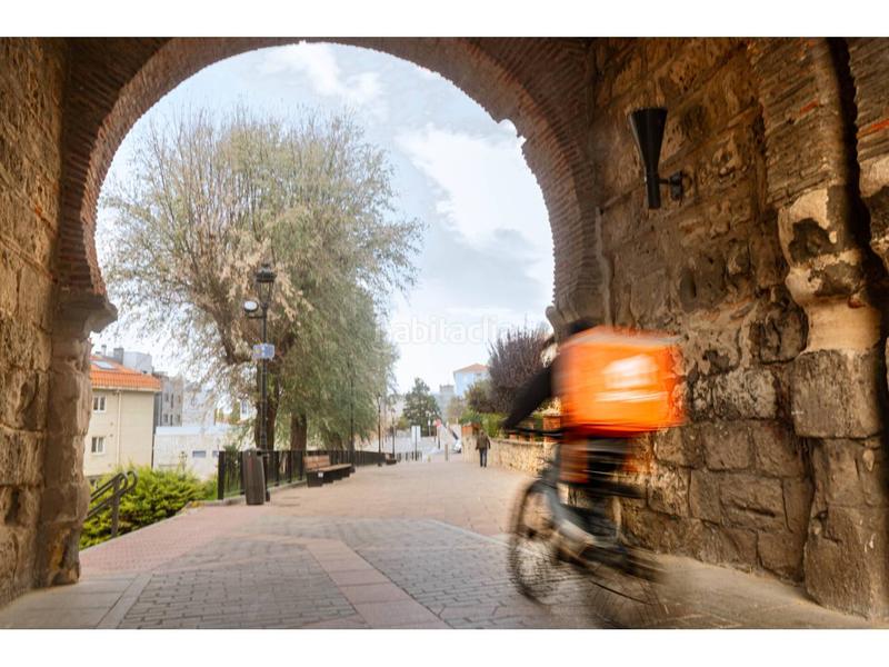 Foto c47052a1-35cb-4ef6-ab3a-42db00a336b6. Appartamento con riscaldamento parcheggio in San Pedro de la Fuente Burgos