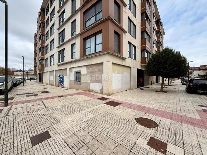 Foto b88729cf-8518-4a46-b87e-2df6769f393d. Piso venta de piso capital en Santa Teresa - San Pedro Cardeña Burgos