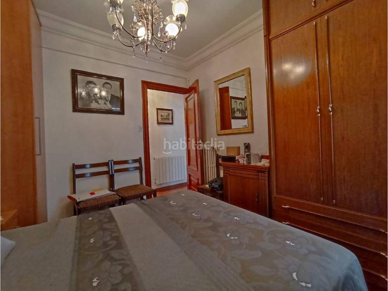 Foto 0ed9de39-59b6-4f75-bd70-36ffc88ea96c. Flat with heating parking in Santa Teresa - San Pedro Cardeña Burgos