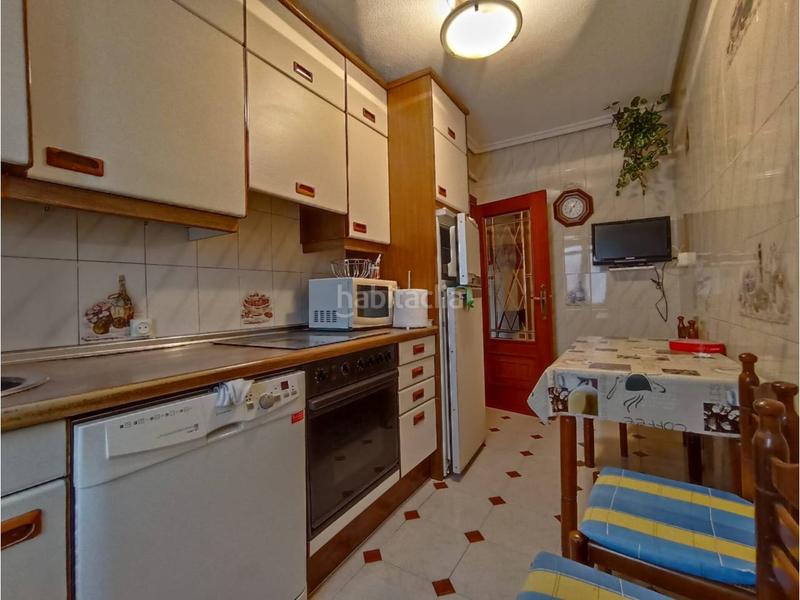 Foto 397b985f-601d-480f-ade0-c35f46def2a3. Flat with heating parking in Santa Teresa - San Pedro Cardeña Burgos