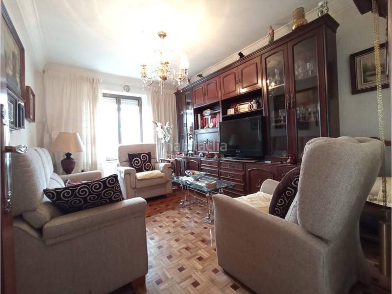 Foto af9d9199-3967-4631-ac9a-ad0be6366977. Flat with heating parking in Santa Teresa - San Pedro Cardeña Burgos