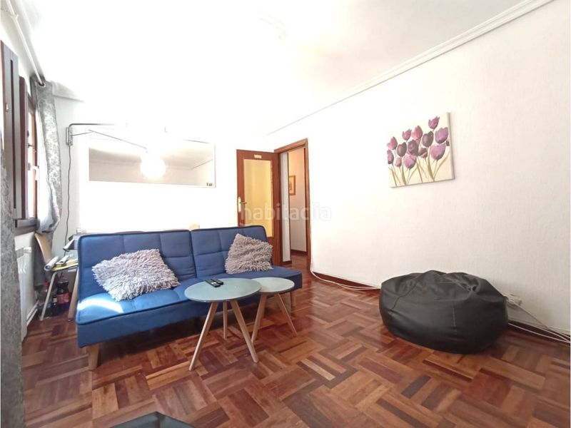 Foto 564b044f-51fc-4ca6-a55d-352a573f2c4a. Pis amb calefacció a Casco Antiguo Burgos