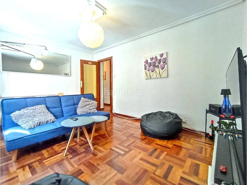 Foto 80c5ecd7-0d34-48d1-adc8-cf48107adfc5. Pis amb calefacció a Casco Antiguo Burgos