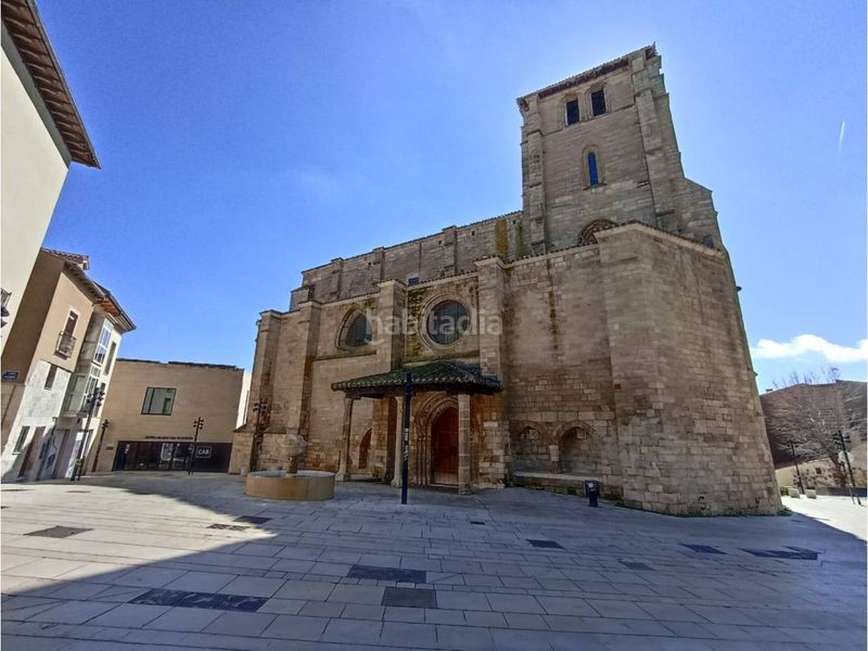 Foto aa39c509-1a79-4f50-936c-26c337280fc8. Pis amb calefacció a Casco Antiguo Burgos