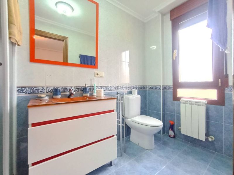 Foto 01cf7b6a-81bc-48e9-8a95-753506134272. Casa amb calefacció aparcament a Quintanillas (Las)