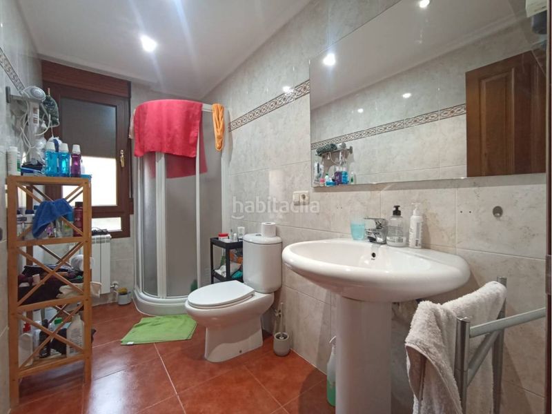 Foto 63f0b6f6-01de-409f-8f4d-b62348bf96b2. Casa amb calefacció aparcament a Quintanillas (Las)