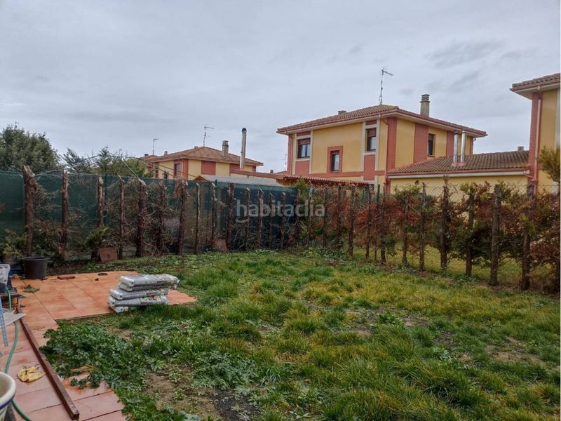 Foto 867b6e54-51c5-460d-9297-bccfb8c87ebb. Casa amb calefacció aparcament a Quintanillas (Las)